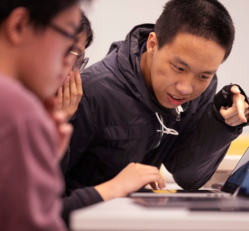 Students at the Davis AI and Iteris Hackathon at Colby College